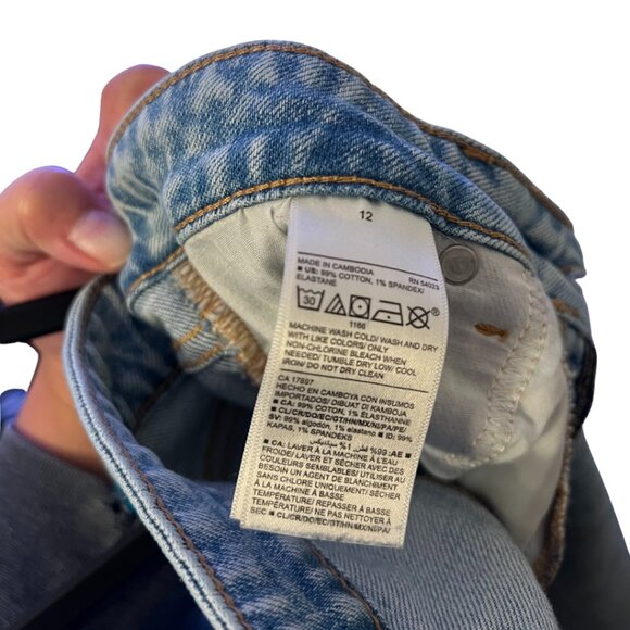 Old Navy Women’s High Rise Slim Straight Jeans Size 10 Light Wash Denim - Picture 7 of 7